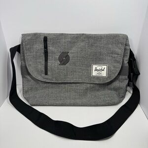 Herschel Supply Gray Messenger Bag Portland Trail Blazers Logo Laptop Crossbody